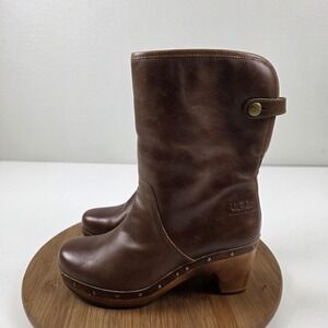 UGG Boots Womens Size 6 Brown Leather Shearling Lined Wood Clog Heel Studded